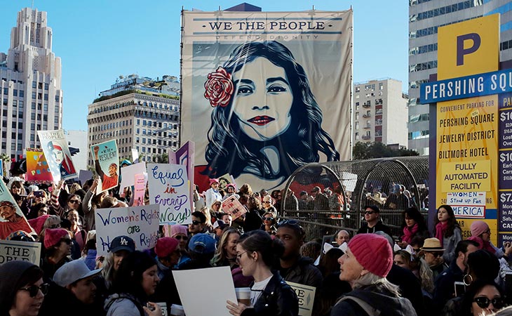 How Should Conservatives Address Perceptions Of Political Bias Online?